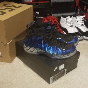Mirror blue foamposites